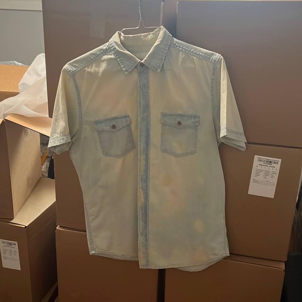 L light denim shirt sleeve button up